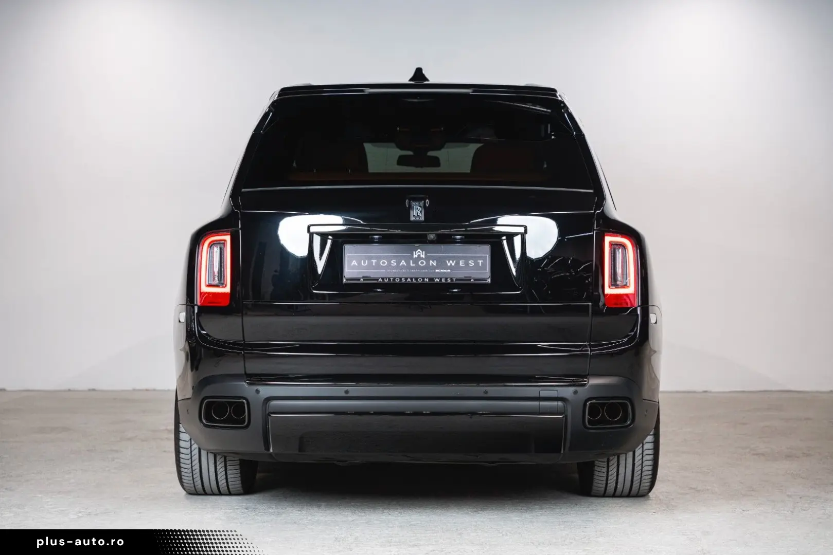 ROLLS ROYCE Cullinan Black Badge  FULL OPTION  1 OWNER