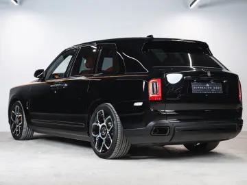 ROLLS ROYCE Cullinan Black Badge  FULL OPTION  1 OWNER