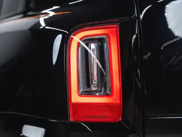 ROLLS ROYCE Cullinan Black Badge  FULL OPTION  1 OWNER