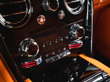 ROLLS ROYCE Cullinan Black Badge  FULL OPTION  1 OWNER