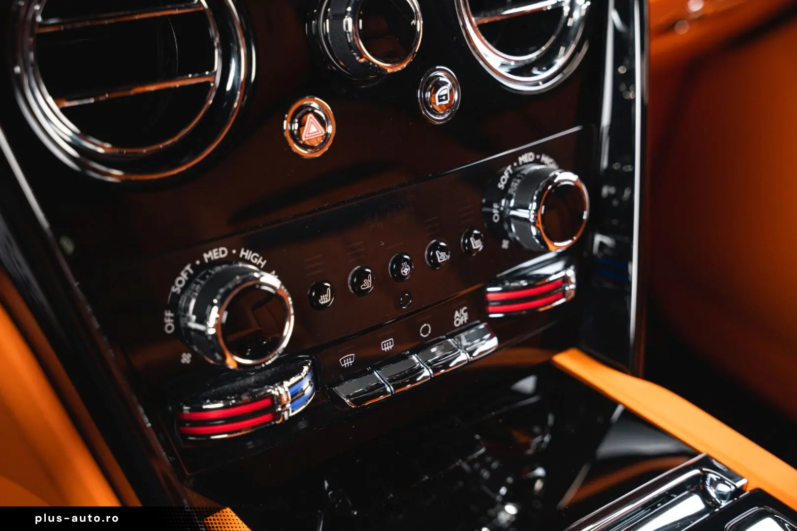 ROLLS ROYCE Cullinan Black Badge  FULL OPTION  1 OWNER