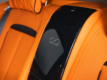 ROLLS ROYCE Cullinan Black Badge  FULL OPTION  1 OWNER