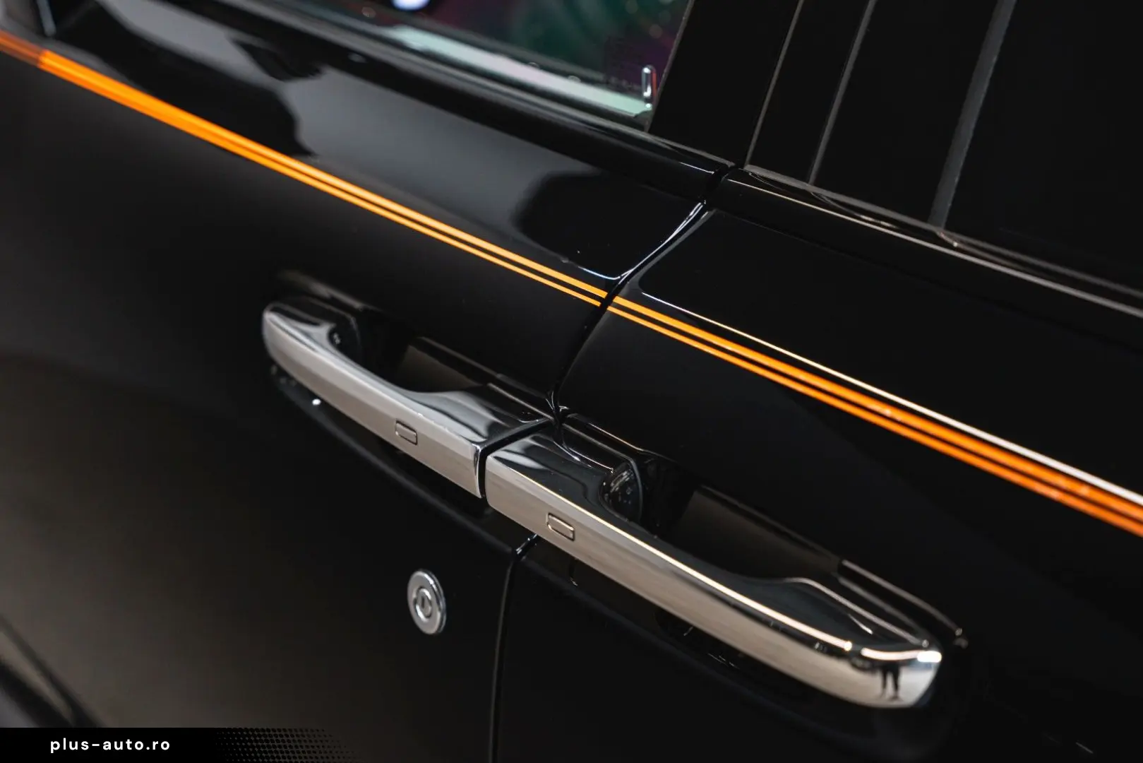 ROLLS ROYCE Cullinan Black Badge  FULL OPTION  1 OWNER