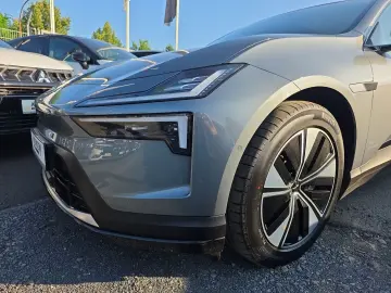 POLESTAR 4 200 kW Long Range Single 22KW Pilot Pixel HK