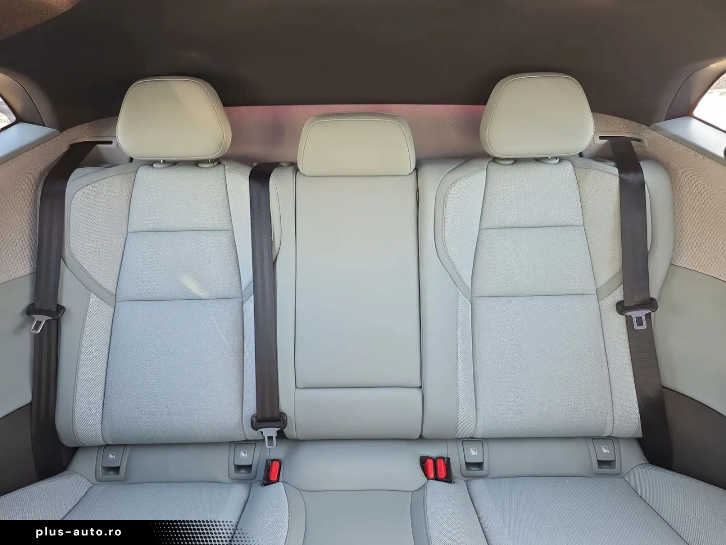 POLESTAR 4 200 kW Long Range Single 22KW Pilot Pixel HK