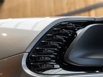 ASTON MARTIN Vanquish V12 Carbon Keramisch 6.0 V12 F…