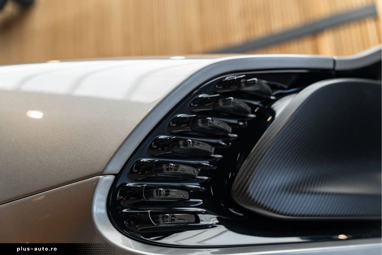 ASTON MARTIN Vanquish V12 Carbon Keramisch 6.0 V12 F&hellip;