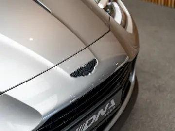 ASTON MARTIN Vanquish V12 Carbon Keramisch 6.0 V12 F…