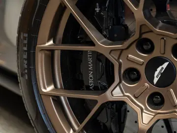 ASTON MARTIN Vanquish V12 Carbon Keramisch 6.0 V12 F…