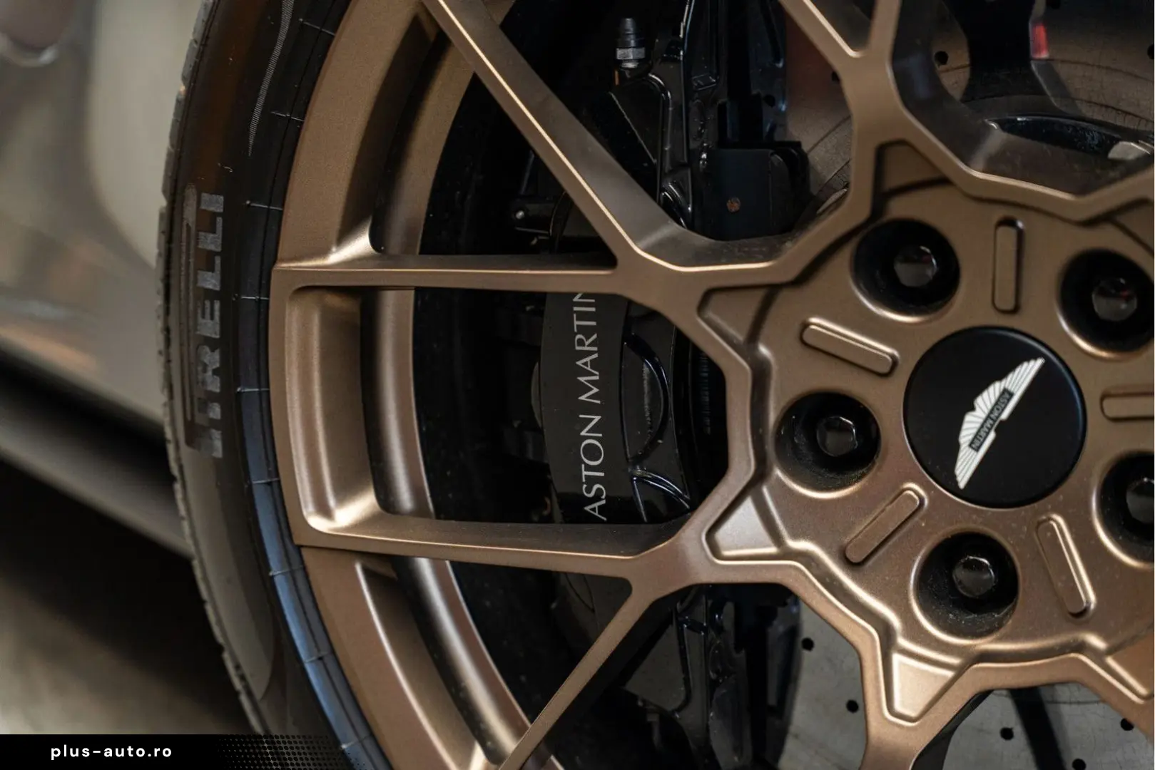 ASTON MARTIN Vanquish V12 Carbon Keramisch 6.0 V12 F&hellip;
