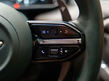ASTON MARTIN Vanquish V12 Carbon Keramisch 6.0 V12 F…