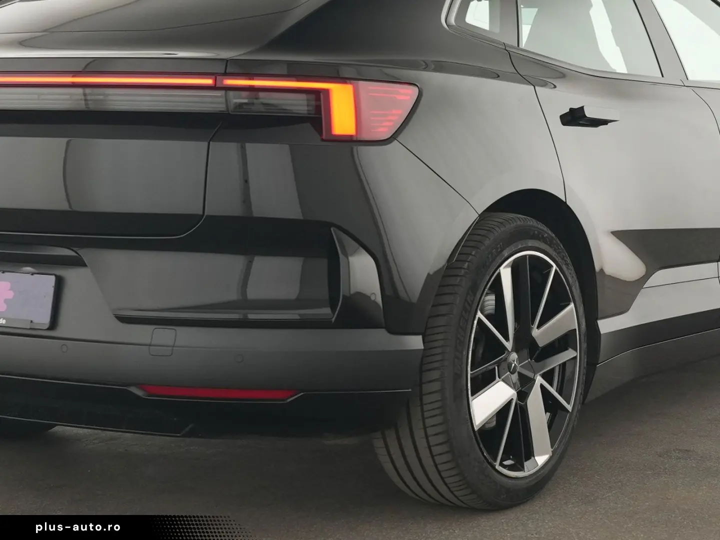 POLESTAR 4 Long Range Dual Pilot & Plus Paket Pixel LED