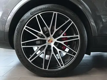 PORSCHE Cayenne Coupe S TOPAUSSTATTUNG
