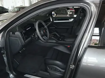 PORSCHE Cayenne Coupe S TOPAUSSTATTUNG