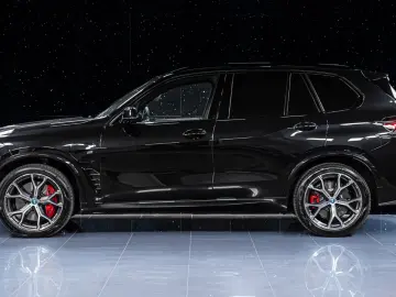 BMW X5 xDrive50e M-Sport Pro Pano H K Carbon