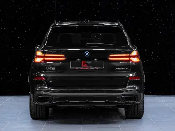 BMW X5 xDrive50e M-Sport Pro Pano H K Carbon