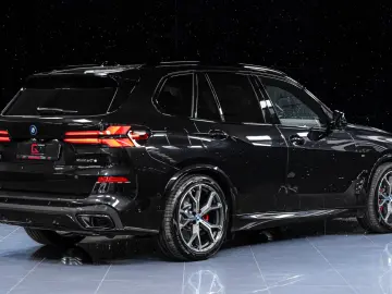 BMW X5 xDrive50e M-Sport Pro Pano H K Carbon