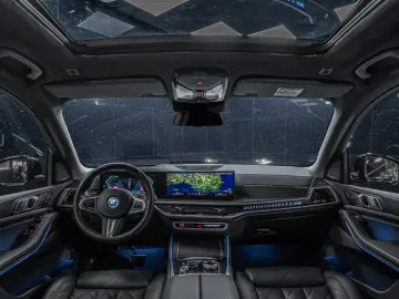 BMW X5 xDrive50e M-Sport Pro Pano H K Carbon