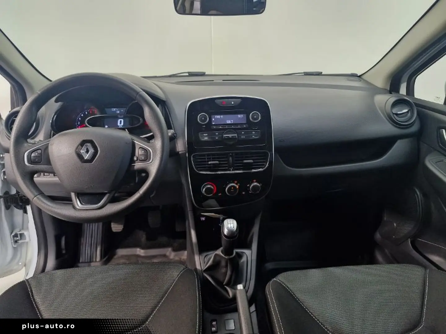 RENAULT CLIO 0.9 TCe 75CP Life