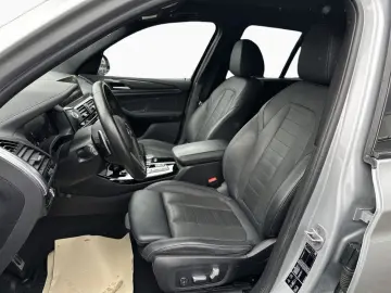 BMW X3 M40D LiveCPr Pano DA  PA  Sitzbelüftung HUD