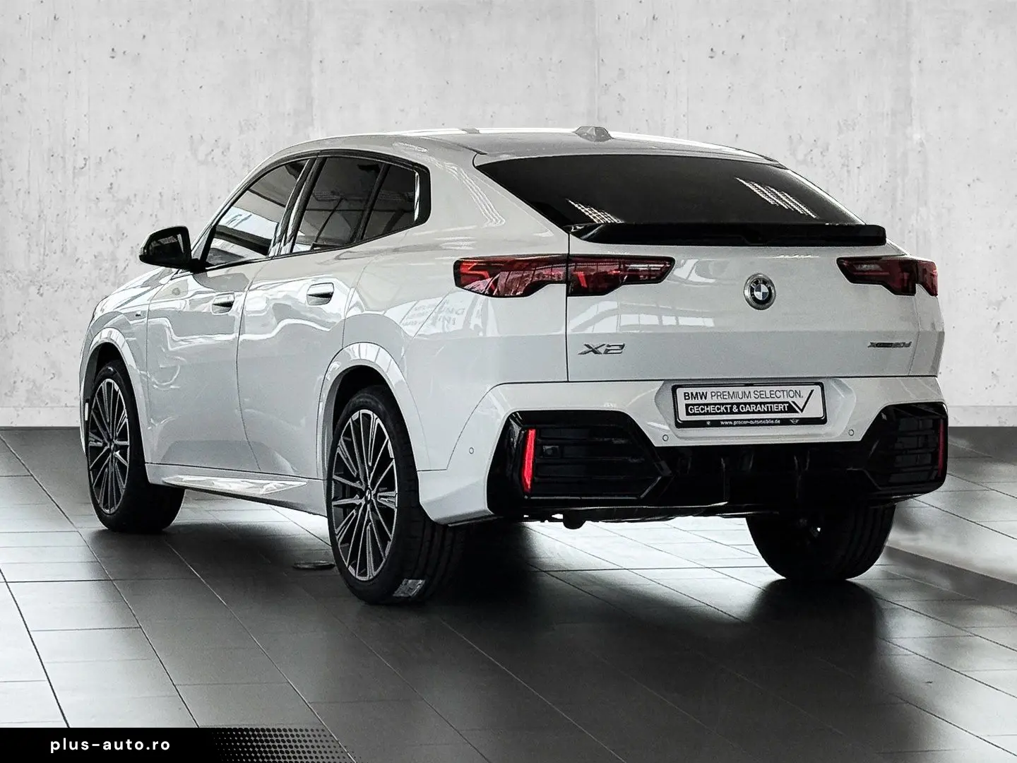BMW X2 xDrive20d M-SPORT   HUD   ACC  PA    DA  AHK