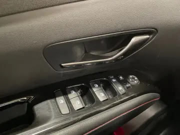 HYUNDAI TUCSON N-Line 1.6 T-GDI Hybrid LED NAVI ACC