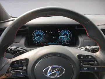 HYUNDAI Tucson 1.6 N Line Mild-Hybrid 4WD ACC LED PANO