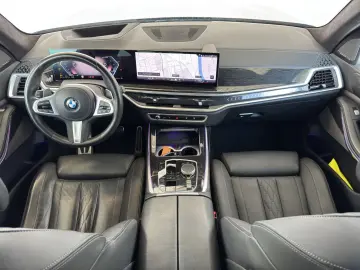 BMW X7 xDrive40dA M Sport LiveCok.Sky Lounge.Standh.