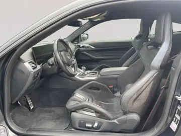 BMW M4 Competition M xDrive