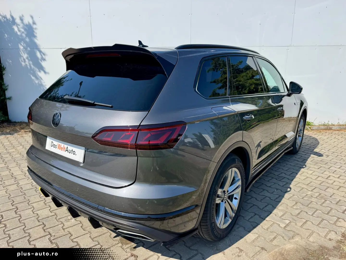 Volkswagen TOUAREG SUV 2022
