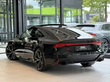 AUDI RS7 4.0 TFSI  LASER ACC PANO HUD KERAMIK CARBON