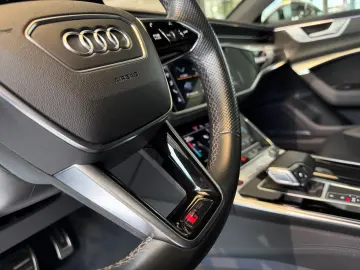 AUDI RS7 4.0 TFSI  LASER ACC PANO HUD KERAMIK CARBON