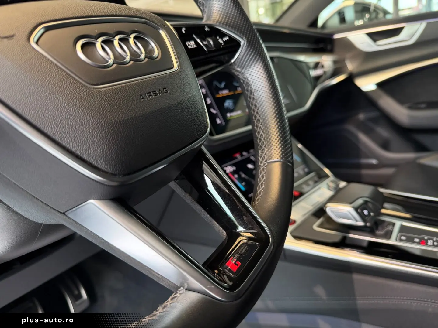 AUDI RS7 4.0 TFSI  LASER ACC PANO HUD KERAMIK CARBON