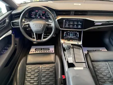 AUDI RS7 4.0 TFSI  LASER ACC PANO HUD KERAMIK CARBON