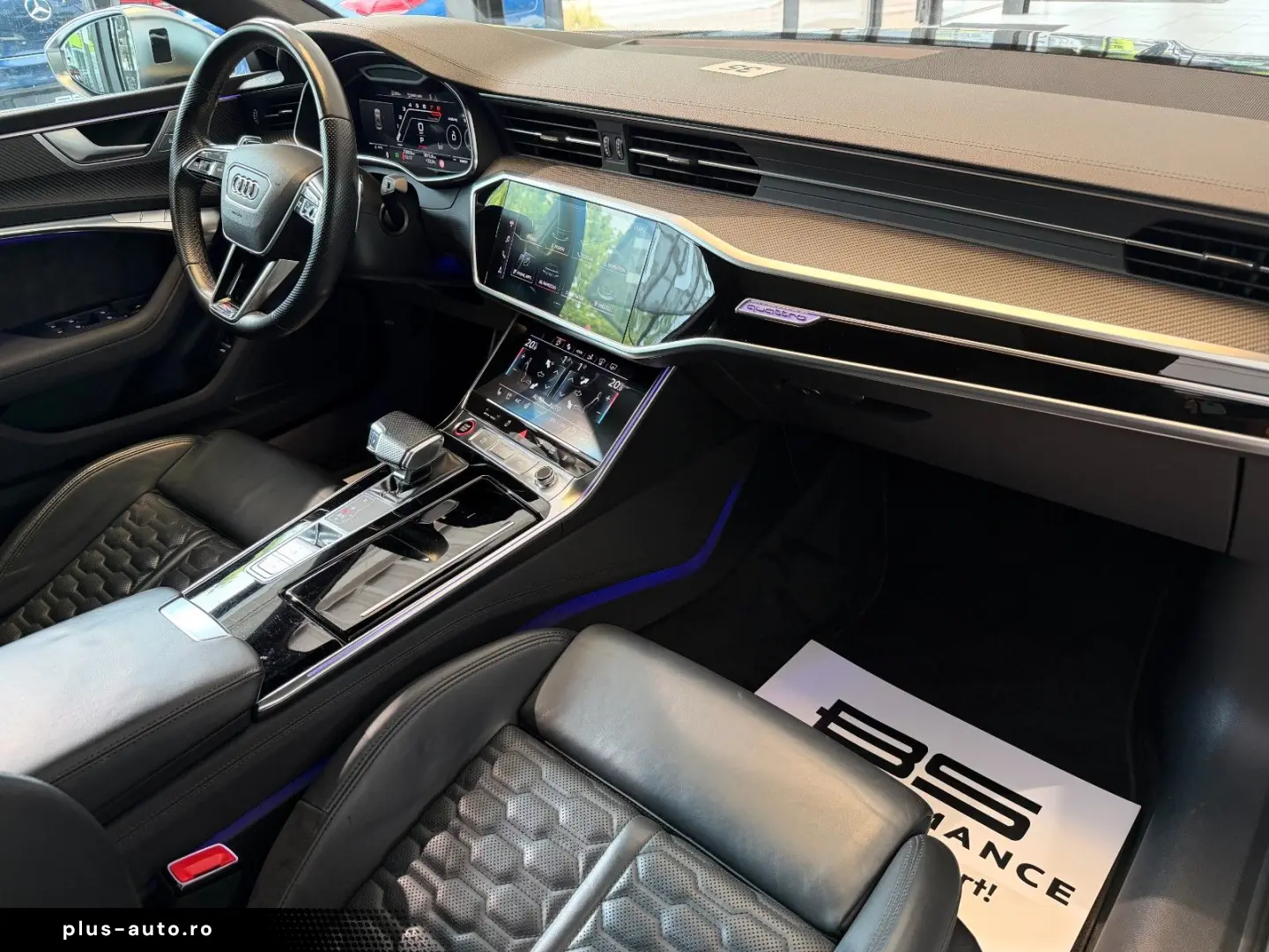 AUDI RS7 4.0 TFSI  LASER ACC PANO HUD KERAMIK CARBON