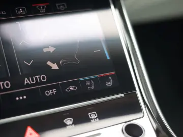AUDI A8L 60 TFSIe quattro   Design Selection