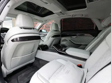 AUDI A8L 60 TFSIe quattro   Design Selection