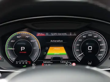 AUDI A8L 60 TFSIe quattro   Design Selection