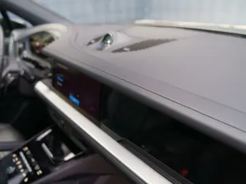 PORSCHE Cayenne E-Hybrid  PANO HEADUP BOSE INNO LUFT
