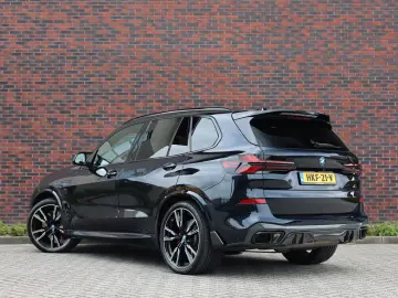 BMW X5 50e xDrive   M performance - Skylounge