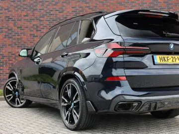BMW X5 50e xDrive   M performance - Skylounge