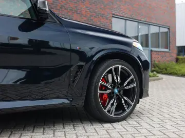 BMW X5 50e xDrive   M performance - Skylounge