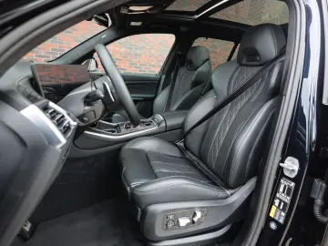BMW X5 50e xDrive   M performance - Skylounge