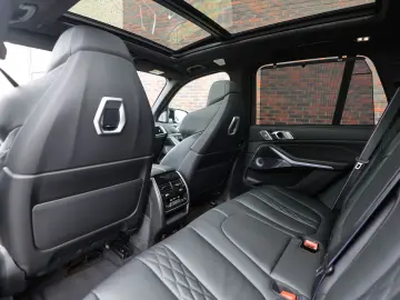 BMW X5 50e xDrive   M performance - Skylounge