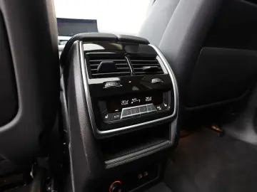 BMW X5 50e xDrive   M performance - Skylounge