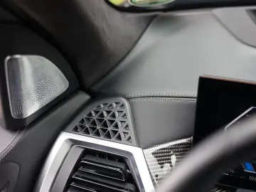 BMW X5 50e xDrive   M performance - Skylounge