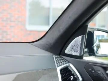 BMW X5 50e xDrive   M performance - Skylounge