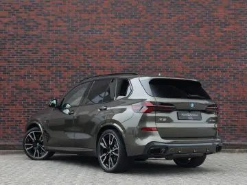 BMW X5 50e xDrive   Pano - AHK - HUD