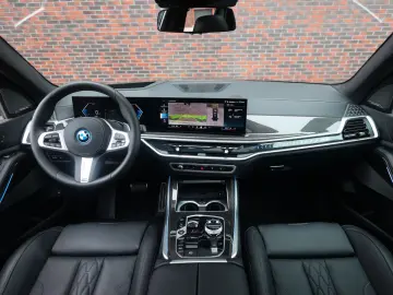 BMW X5 50e xDrive   Pano - AHK - HUD