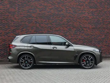 BMW X5 50e xDrive   Pano - AHK - HUD